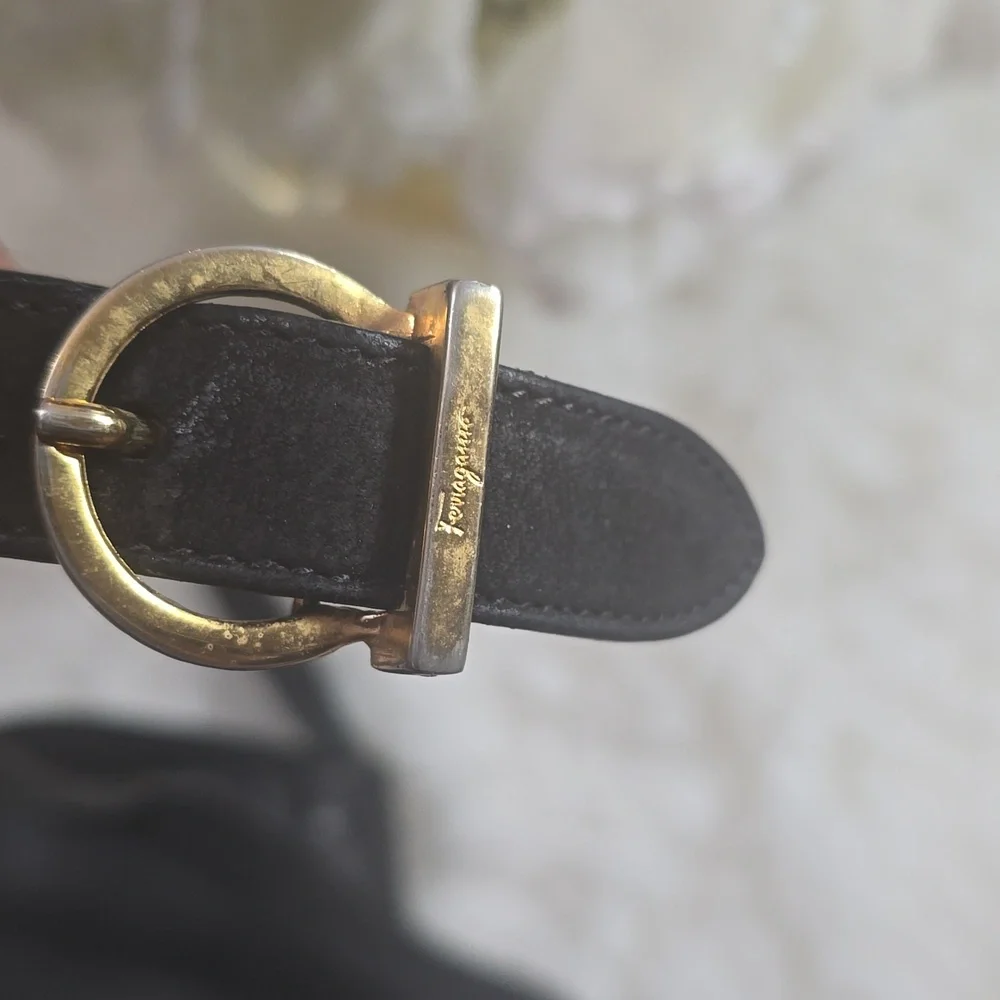 Salvatore‎ Ferragamo Black Leather Crossbody Bag